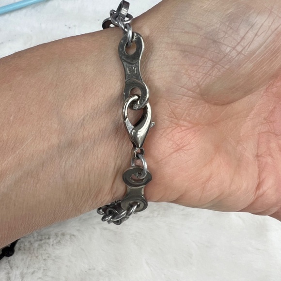 UPCYCLED BIKE / CYCLING PARTS • Adjustable Bracelet & Hook Earrings - Picture 4 of 12